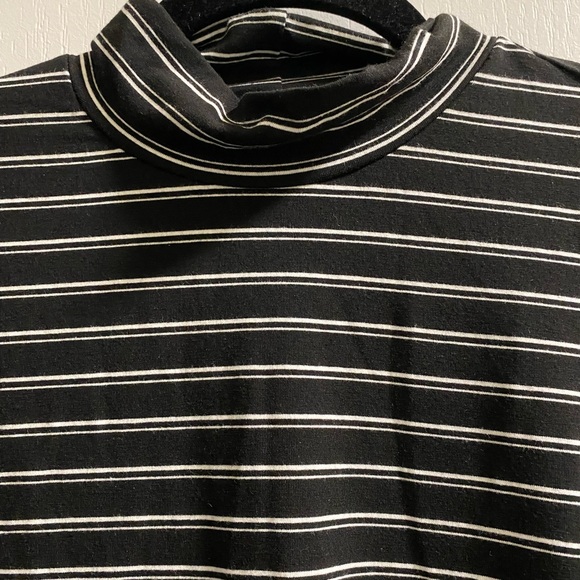 2 pack ASOS maternity mock turtlenecks - bundle of TWO - Picture 4 of 7